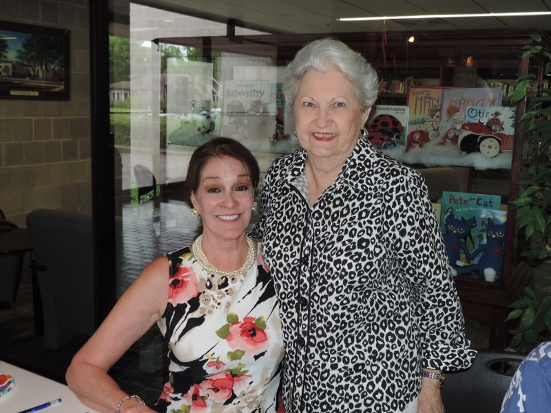 Mindy Miralia book signing