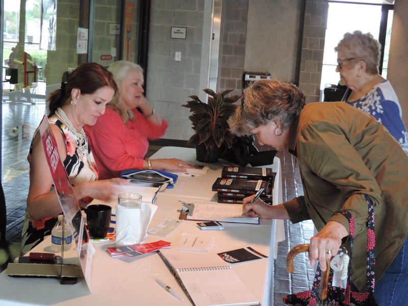 Mindy Miralia book signing