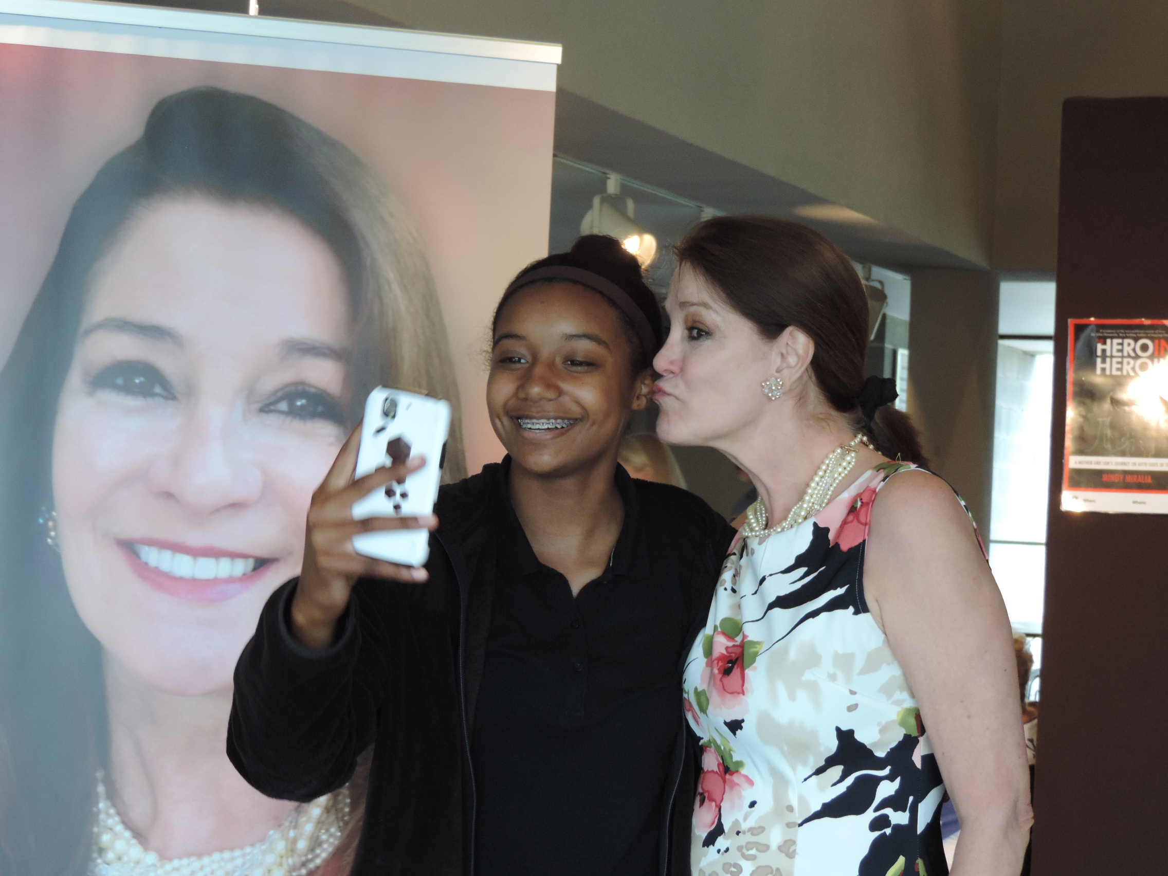 Mindy Miralia book signing