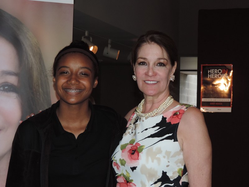 Mindy Miralia book signing