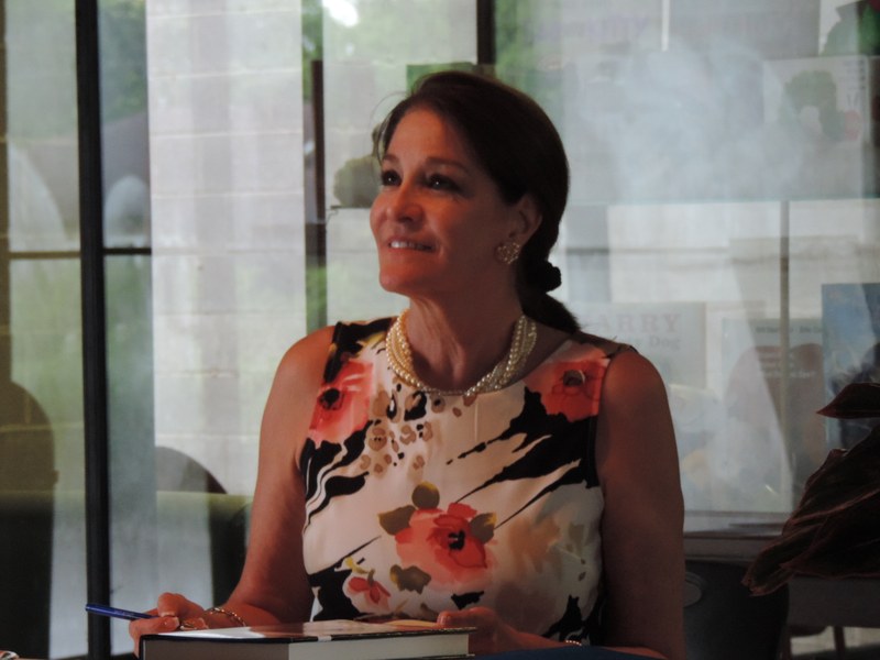 Mindy Miralia, Author