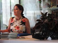Mindy Miralia, Author Mindy Miralia, Author