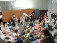 Let's Listen to an Easter Story
