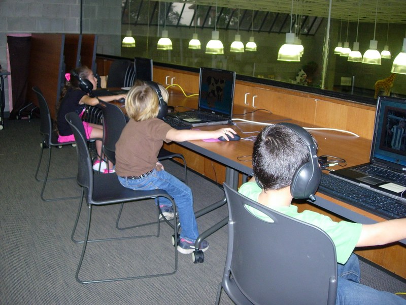 LEAPS students learning at the library